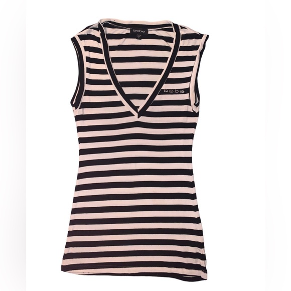 Stripe V-neck Sleeveless Top by Bebe - Picture 7 of 9